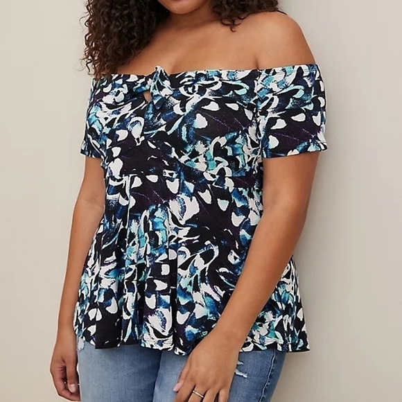 torrid Tops - 5X - Torrid | BABYDOLL SUPER SOFT TIE-FRONT OFF-SHOULDER TOP